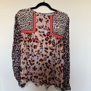 Womens Blouse size Medium Bl^NK London